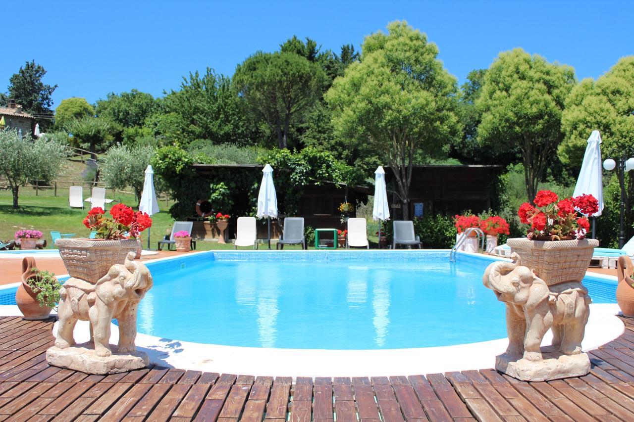 Poggio Paradiso Apartments Mengara ภายนอก รูปภาพ
